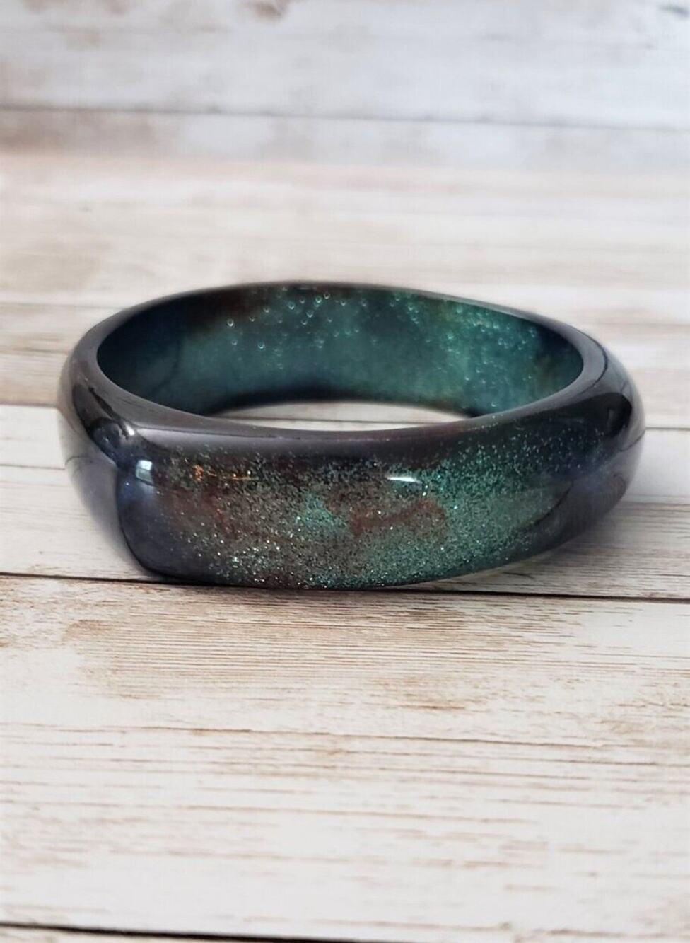 Vintage Bracelet / Bangle Stunning Peacock Tones Glitter Bangle Statement